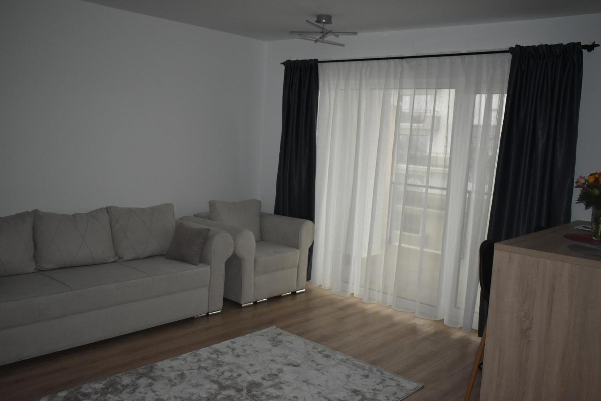 Save Relaxing Residence Braşov Buitenkant foto